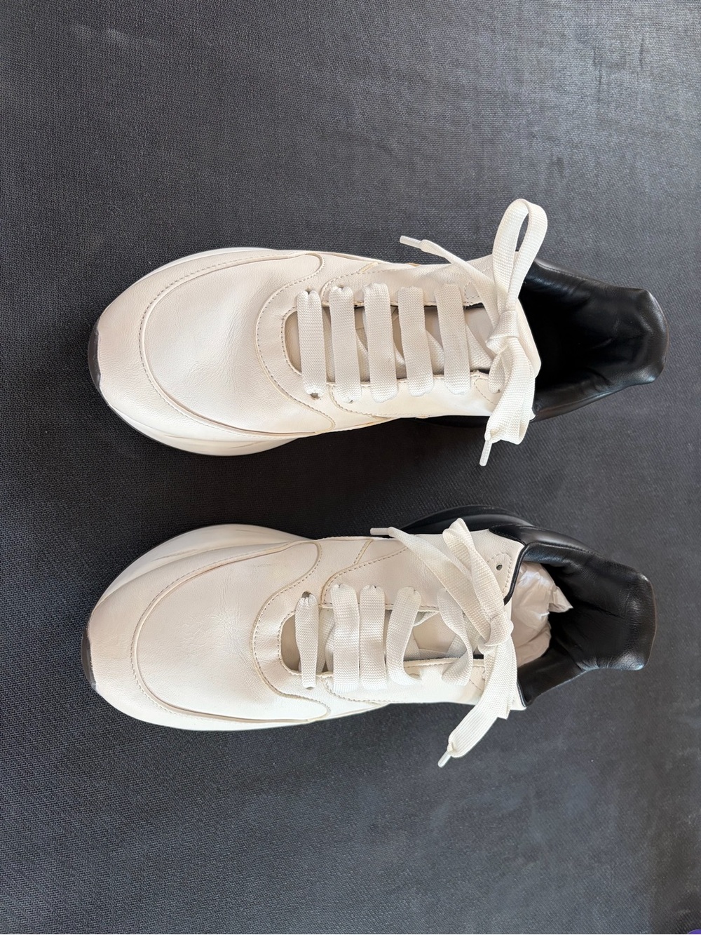 Alexander McQueen White Sneakers with Black Heel